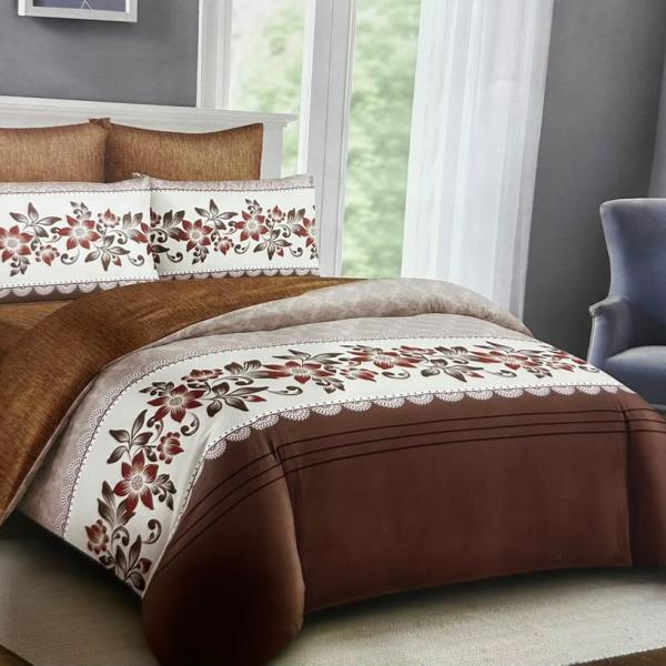 Classic Warm Brown & Tan Floral Border 4-Piece Duvet Set (6by6) – 1 Duvet, 1 Bedsheet, 2 Pillowcases